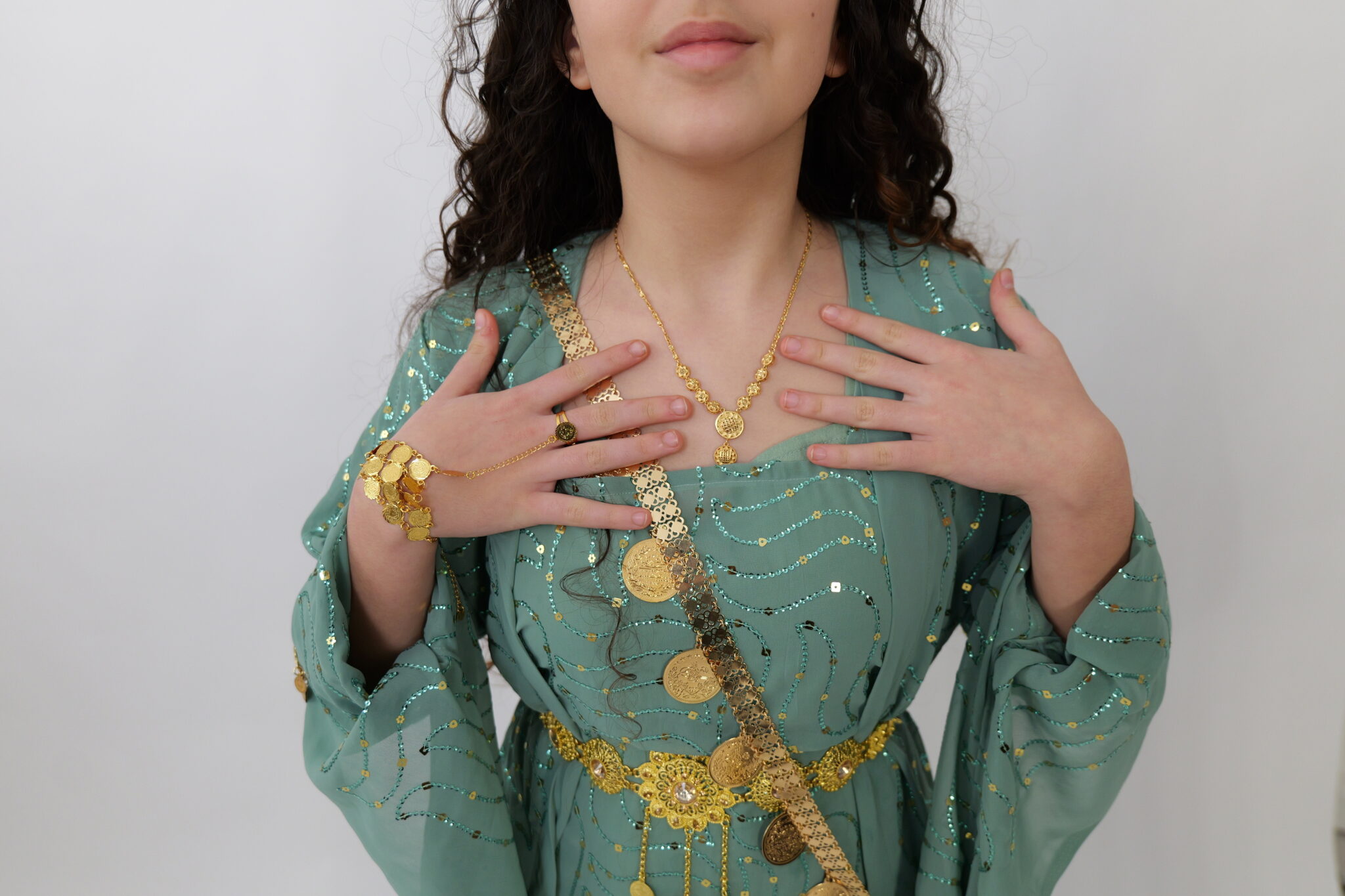 Naline Robe kurde traditionnelle – Xeftan/Fistan – Naline – Kurdish Dressing