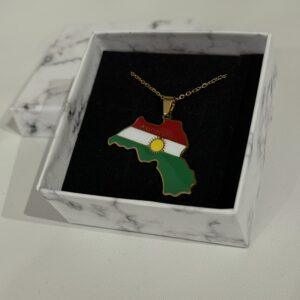 Collier Carte du Kurdistan – Drapeau Kurde avec Soleil Doré en acier inoxydable