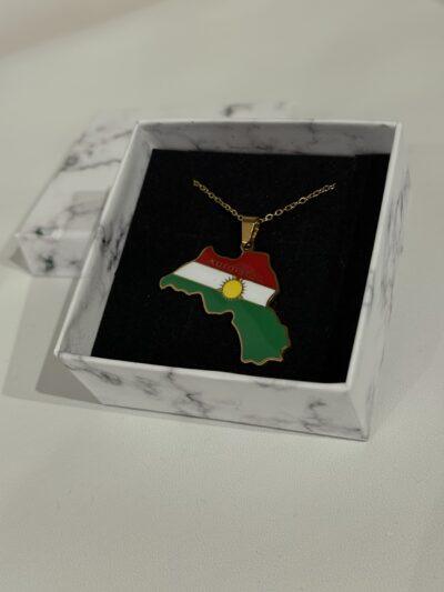 Collier Carte du Kurdistan – Drapeau Kurde avec Soleil Doré en acier inoxydable