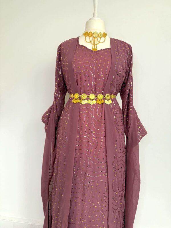 Robe Kurde Traditionnelle Rosé – Fistan Élégant Sans Accessoires