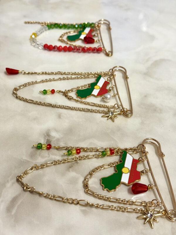 Broche Kurde Traditionnelle Dorée – Épingle Décorative Kurdistan (Drapeau & Chaînes) | Accessoire Tenue Kurde Homme & Femme