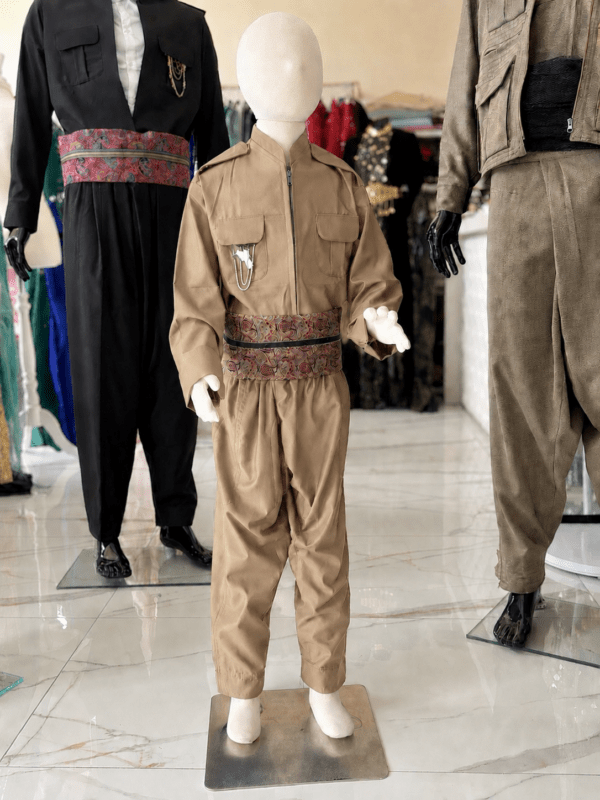 Tenue kurde enfant garçon – Şal û Şepik Zarokê Bej