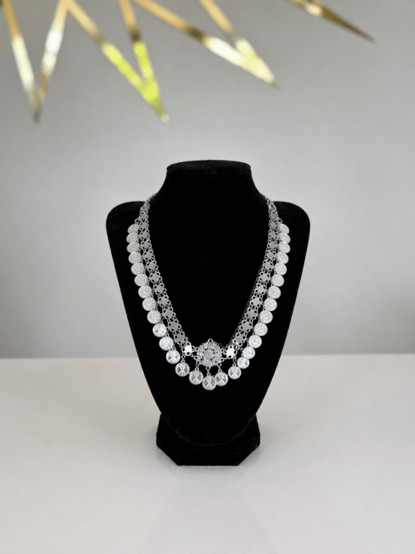 Collier Kurde Argenté à Pièces – Bijou Traditionnel du Kurdistan