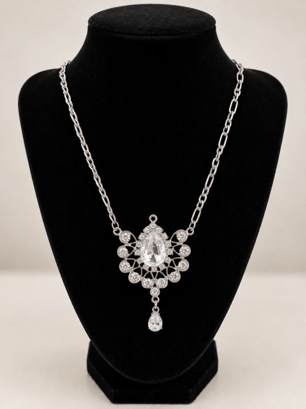 Collier Kurde Argenté Cristal – Bijou Élégant pour Mariage et Henné